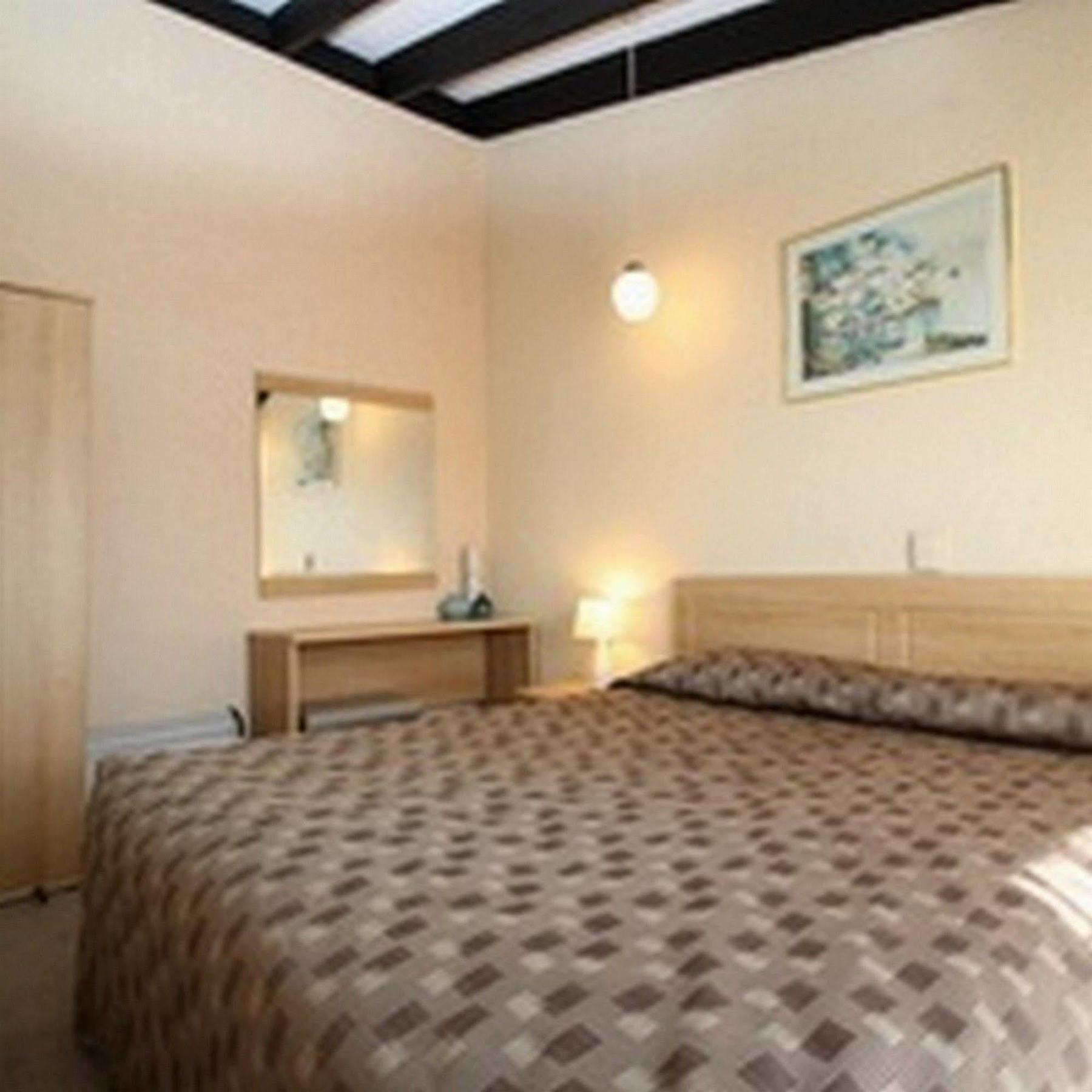 Aztec Motel Палмерстън Норт Екстериор снимка